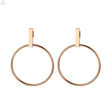 Pendientes geométricos de oro rosa de círculo redondo simple